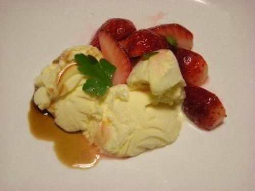 DSCN2686 (300x225).jpg