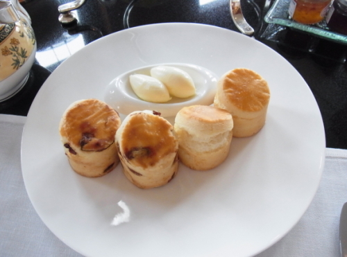 20121215リッツ・カールトン　６スコーン.jpg