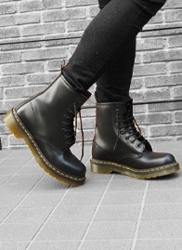 20161223Dr MARTENS01.jpg