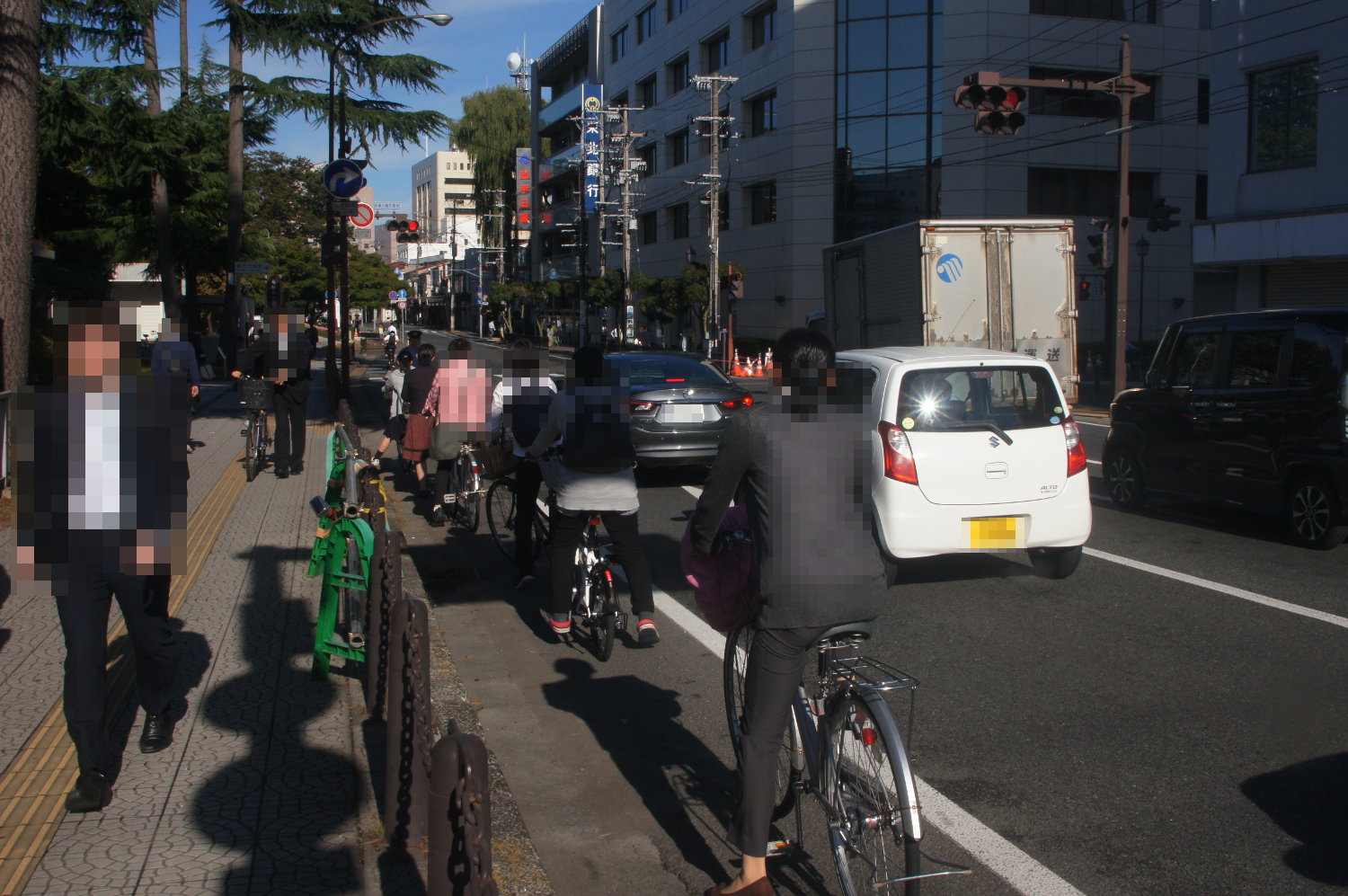 道路 交通 法 自転車 歩 車 分離 信号