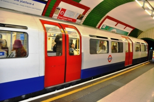 pict-ロンドン地下鉄　3.jpg