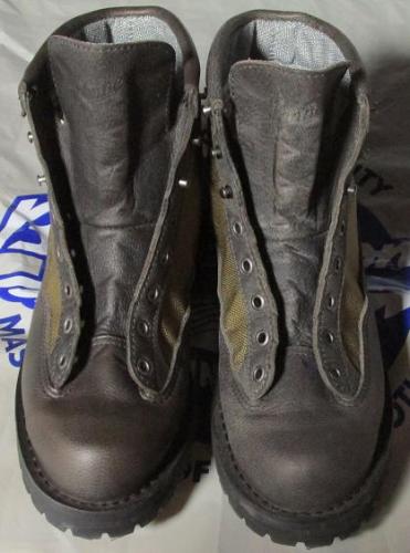 20140803 ダナー ライト30周年モデル メンテ4.jpg