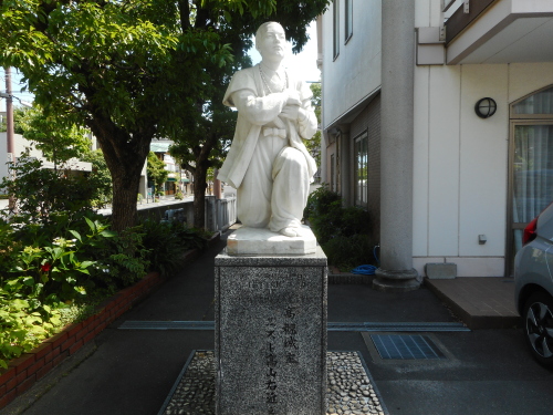 高槻城カトリック高槻教会高山右近像.JPG