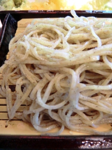 蕎麦のアップ.jpg