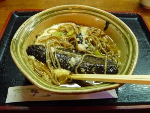 P1750589 (640x480)140520昼食　食べ掛けの写真ですが、山掛け鰊蕎麦(冷製).jpg