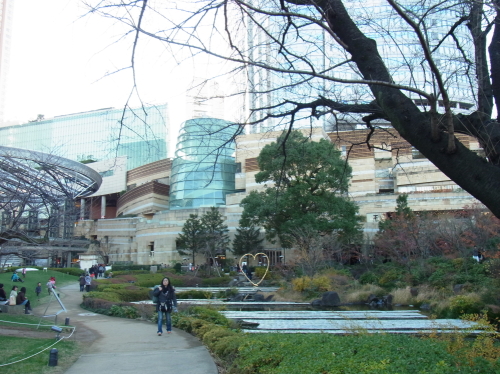 20131221六本木ヒルズ 毛利庭園.jpg