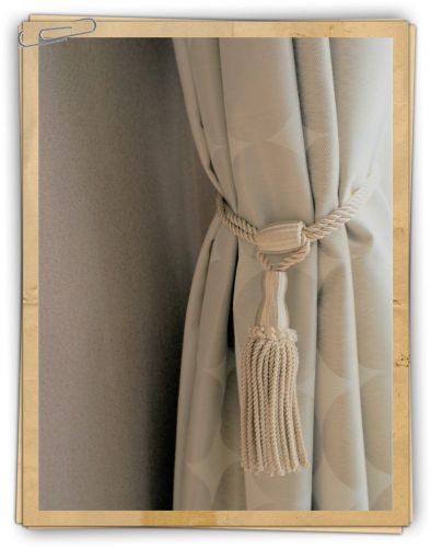 カーテンタッセル（ホームセンター）