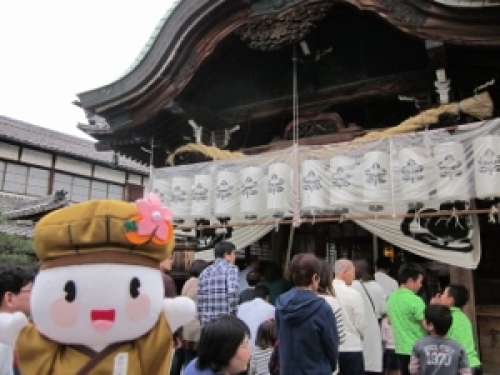 ８写真　八幡神社2 (300x225).jpg