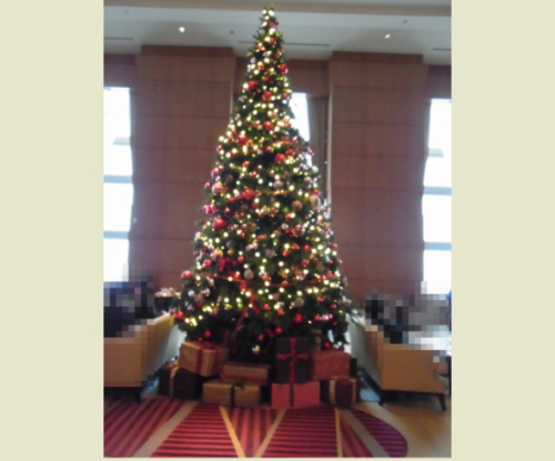 20121215リッツ・カールトン　９クリスマスツリー.jpg