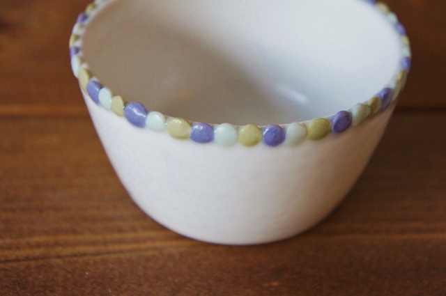 Amazon | 魚谷あきこ 花柄の形陶器皿 直径26.7cm | ノーブランド