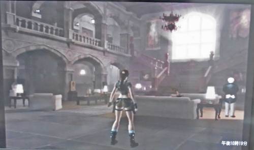 クロフト邸1 玄関ホール.jpg