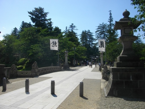 米沢城上杉神社.JPG