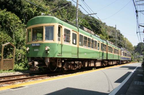 Enoshima Electric Railway 300 Series