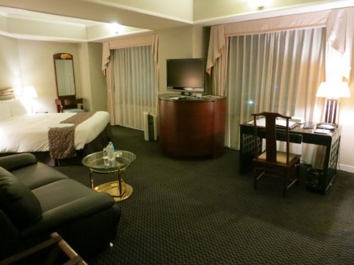 room-02.jpg