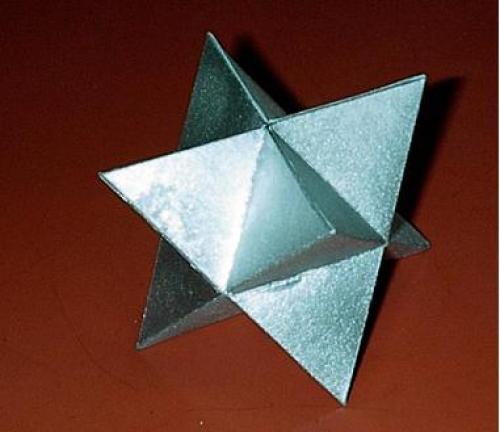 ケプラーの星型8面体.JPG