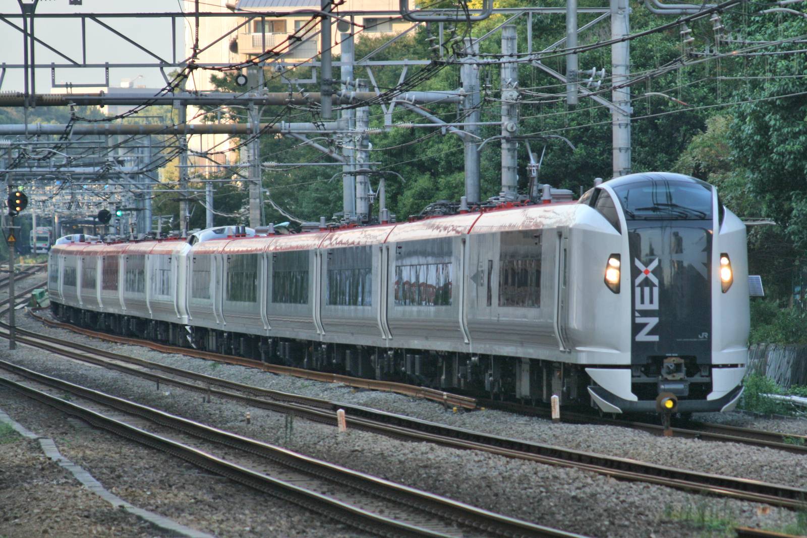 E259系 成田エクスプレス に遭遇 花見友紀の 鉄道のある日常 楽天ブログ