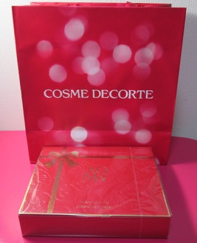 コーセー COSME DECORTE AQMWメイクアップコフレIII.jpg