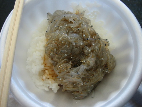 20140928_大洗　しらす祭り　生しらす丼.jpg