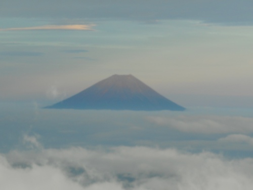 北岳山荘赤富士.JPG