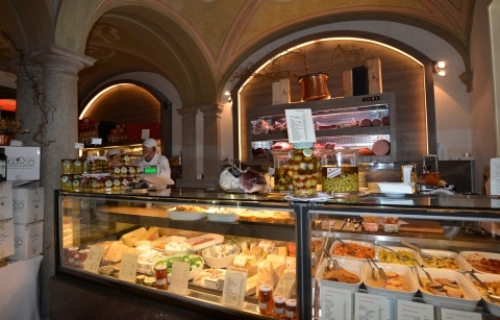 pict-イルサルマイヨ 15.jpg