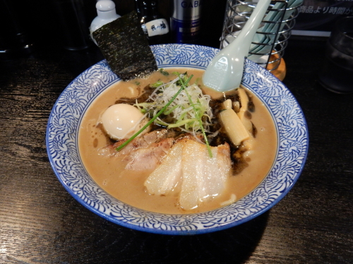 青山本店16033002.JPG