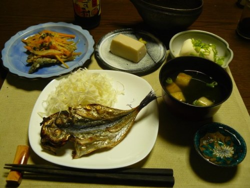 P1760486 (640x480)140701夕食　全景です.jpg