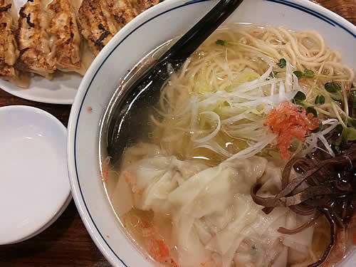 ebiwantan-ramen01.jpg