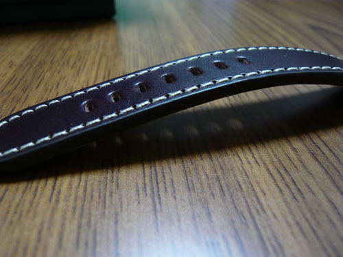 hamilton_khaki_pilot_belt.jpg