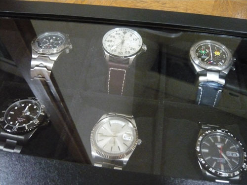watchbox10_with_watches.jpg