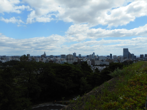 仙台城本丸より仙台市街地.JPG