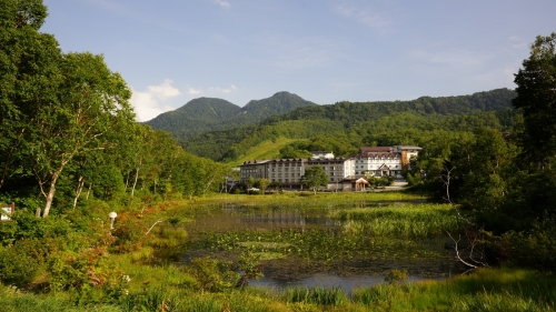 志賀高原蓮池２０１３８月２９日秋の気配 (1400x788).jpg