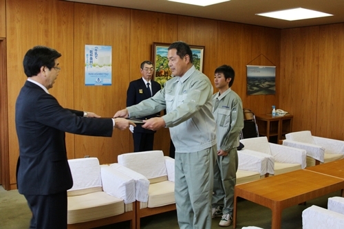2014_12_29_人命救助に係る感謝状授与式_011.JPG