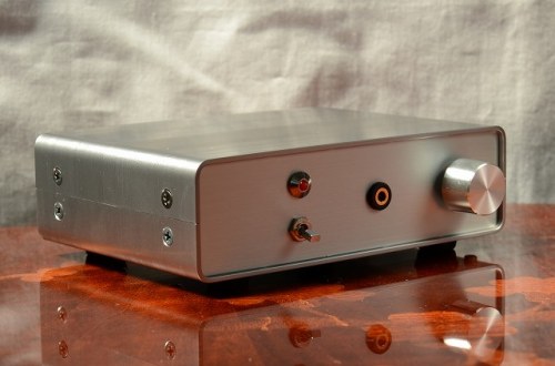 SUBMINI HEADPHONE AMP-1.jpg