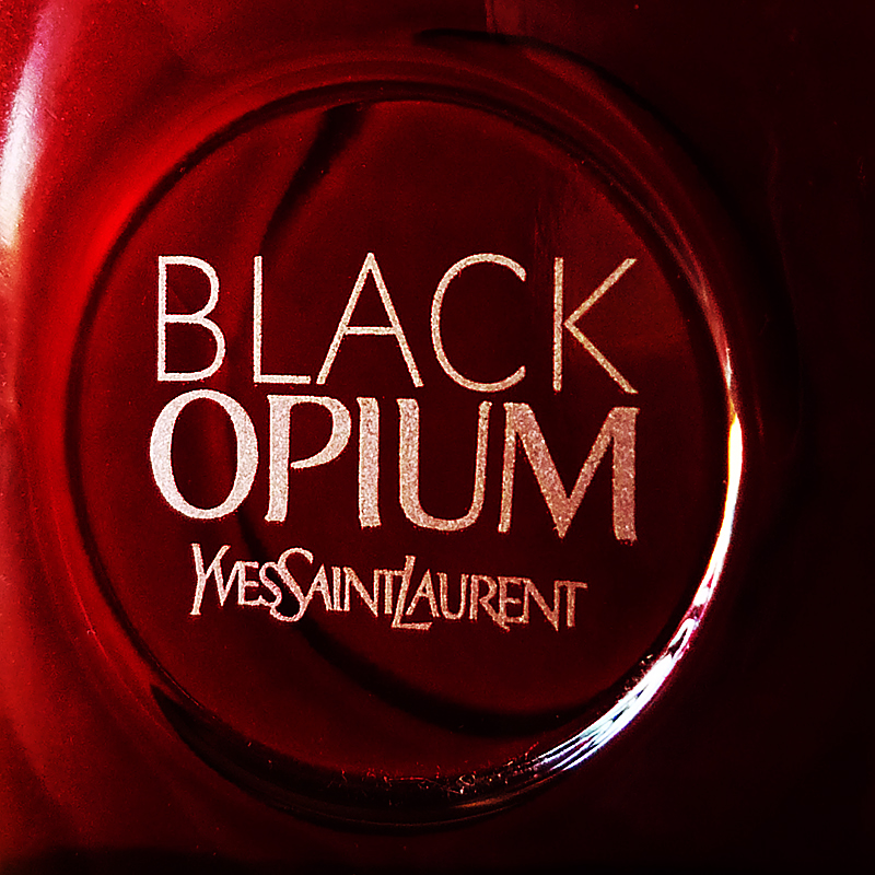 YSL【Black Opium Over Red/2024】 | designな、日記。 - 楽天ブログ