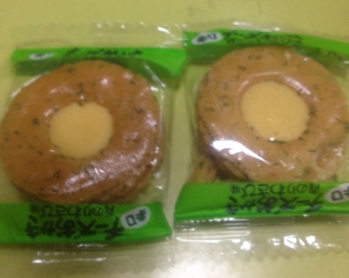 ５月２６日　チーズおかき青のりわさび