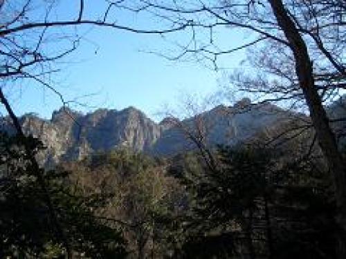 登山道からの傾山