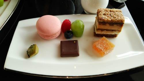 20140813パレスホテル プリヴェ 06スイーツ.jpg