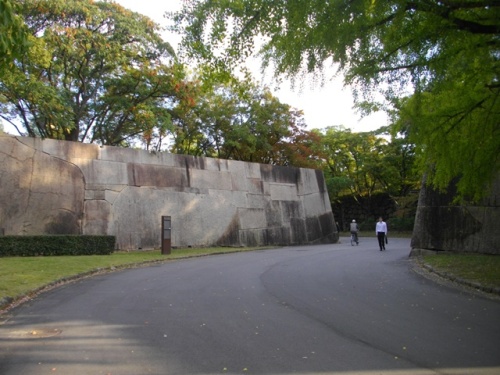 大阪城二の丸京橋口枡形.JPG