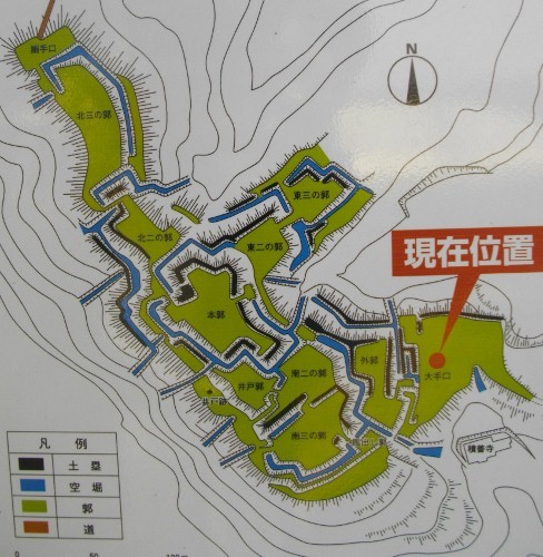 杉山城城郭図 (488x500).jpg