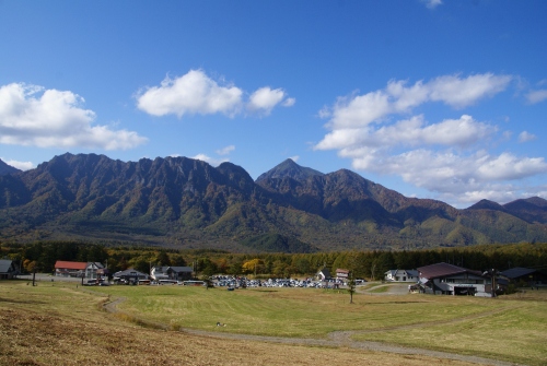 戸隠連峰、高妻山スキー場から (2000x1339).jpg