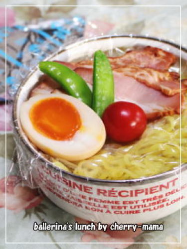 ザルラーメン３.jpg