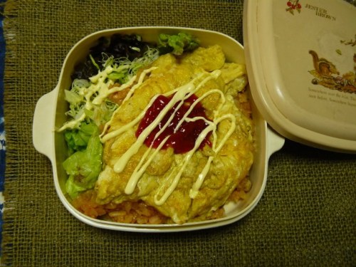 P1750437 (640x480)140514昼食　オムライス風弁当.jpg