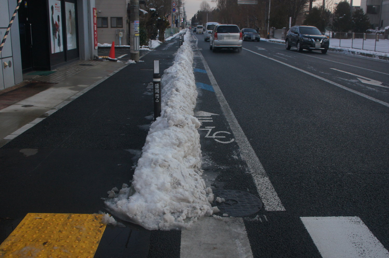 4号 自転車通行帯