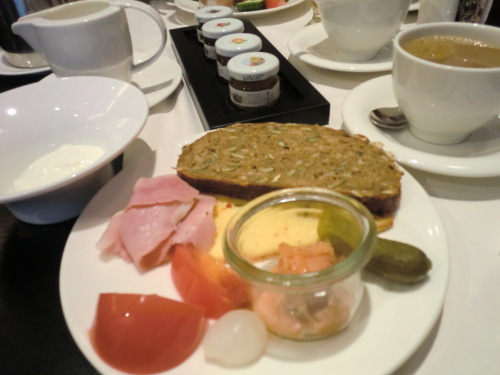 CIMG1139　ホテルの朝食.JPG