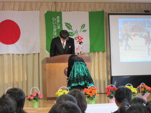 2012.卒園式 013コピー.jpg