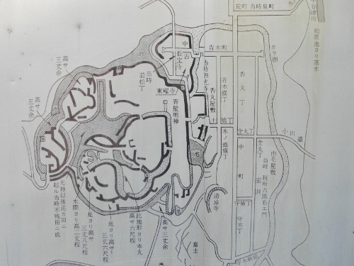 常陸府中城縄張り図 (500x375).jpg