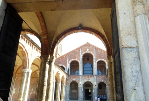 pict-サンタンブロージョ 2.jpg