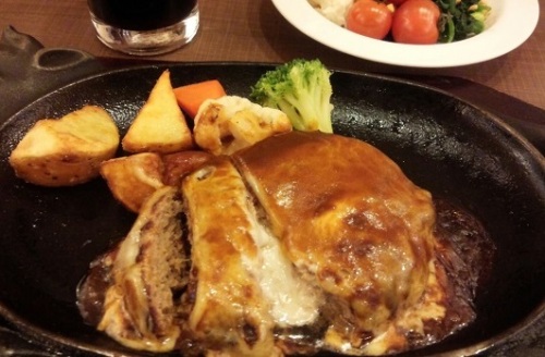 ダブルチーズハンバーグ（1,274yen) 2.jpg