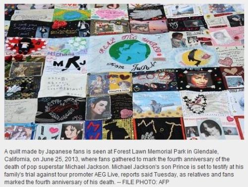 A quilt made by Japanese fans.JPG