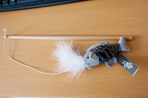 猫のおもちゃ momo_item1.jpg